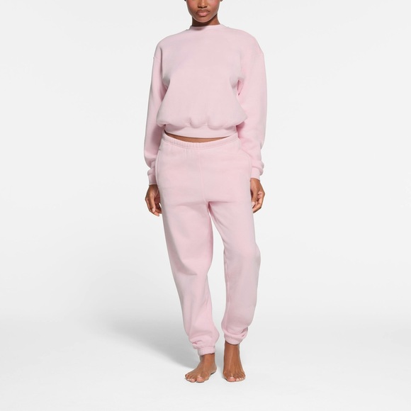 SKIMS Tops - Cotton Fleece Classic Crewneck | S